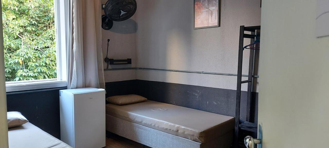 Hostel Leblon Рио-де-Жанейро Экстерьер фото
